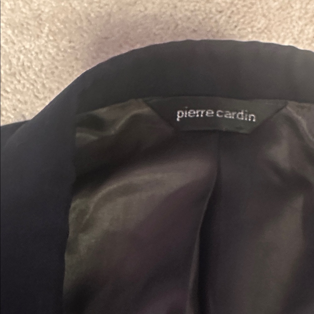 Vintage Pierre Cardin blazer - Picture 4 of 5